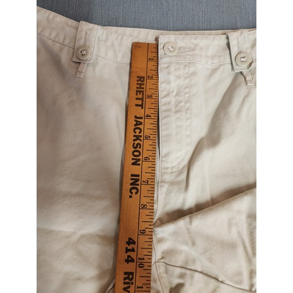 Gap Khakis by Gap Tan Color Shorts RN#54023 Button Loop Close 2002 Size 14 women - Picture 9 of 11